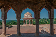 Baz Bahadur Palace in Mandu Baz Bahadur Palace in Mandu